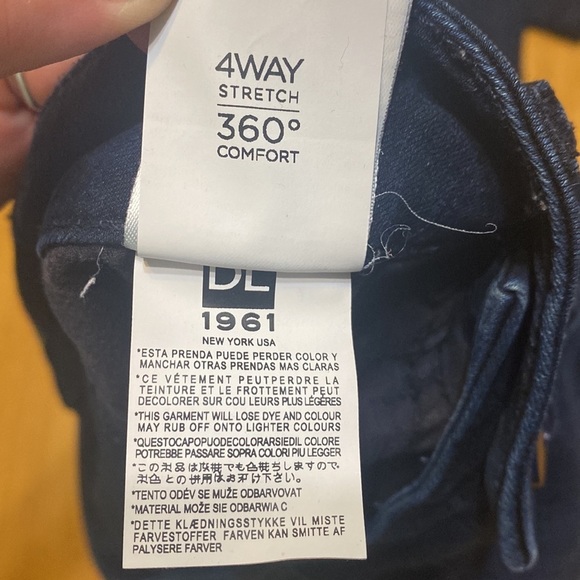 DL1961 Amanda Jeans Skinny Token Blue Denim Jeans Women’s 28 4 Way Stretch - Picture 9 of 10